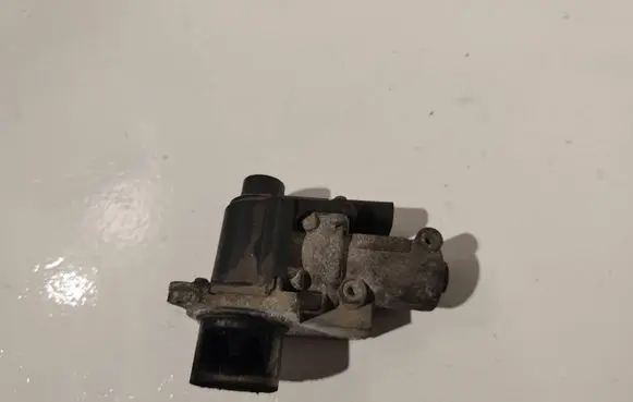 Volkswagen Caddy EGR valve 03G131501D