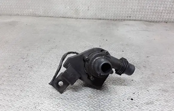 BMW 5 E60 E61 Electric auxiliary coolant/water pump 6922647