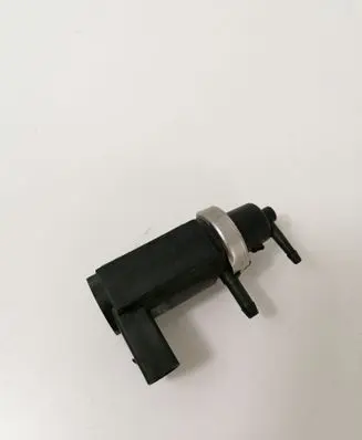 Audi A4 S4 B6 8E 8H Turbo solenoid valve 059906627
