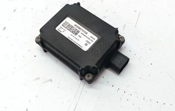 Volkswagen Touareg II Garage door switch 4H0907410A