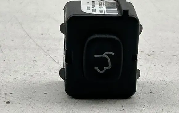 Jeep Grand Cherokee Tailgate opening switch 12861261 30505U 126130982555