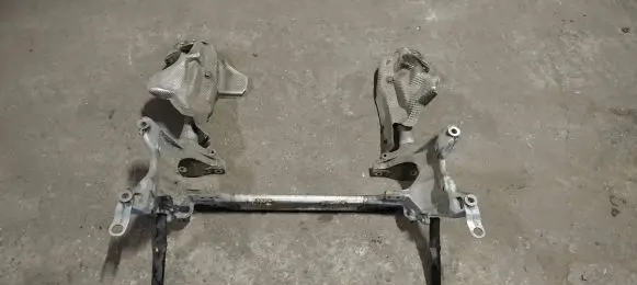 Porsche Macan (95B) Front subframe 8r0399315j