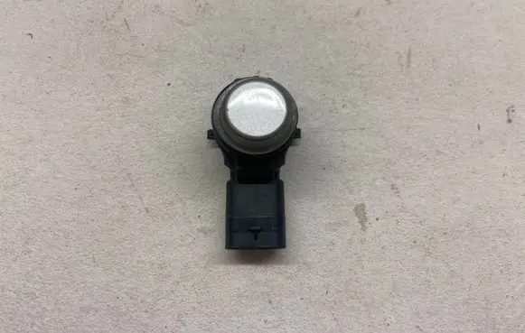 Mercedes-Benz B W246 W242 Parking PDC sensor A0009050242