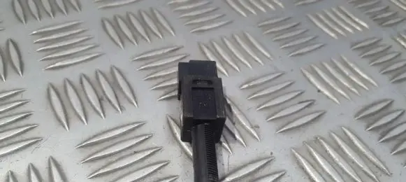Nissan Almera N16 Brake pedal sensor switch
