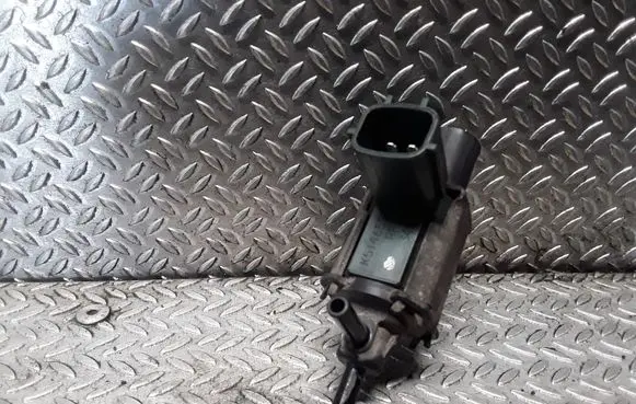Mazda 6 Vacuum valve K5T46593