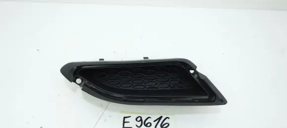 KIA Ceed Front bumper lower grill J7AA0