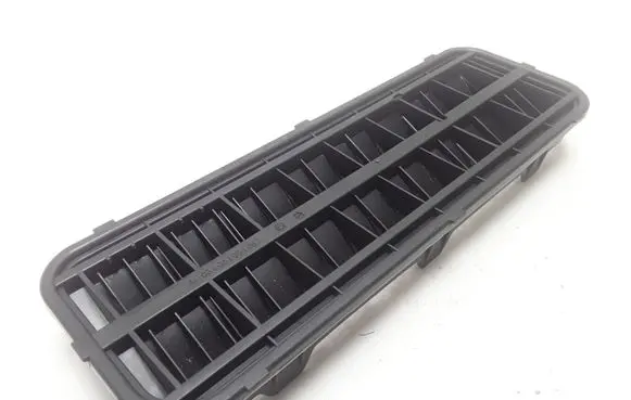BMW 7 F01 F02 F03 F04 Quarter panel pressure vent 6910722