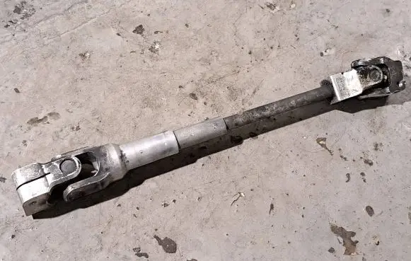 BMW 3 E92 E93 Steering column universal joint 6769157