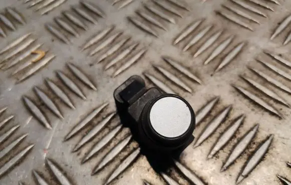 BMW 1 E81 E87 Parking PDC sensor 6935597