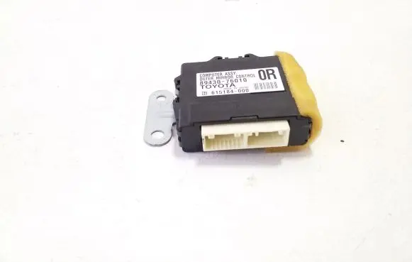 Lexus CT 200H Door control unit/module 8943076010 615184000