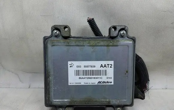 Opel Corsa D Engine control unit/module 55577839