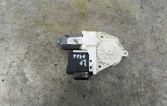 Seat Ibiza III (6L) Front door window regulator motor 6L2959802A