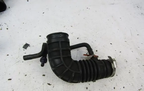Chevrolet Matiz Air intake hose/pipe 