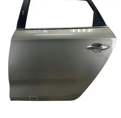 KIA Carens III Rear door 