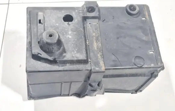 Ford C-MAX I Battery box tray 