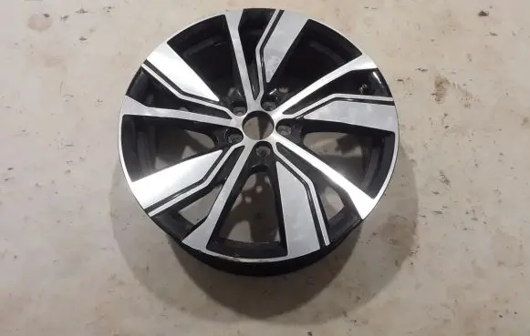 R20 alloy rim