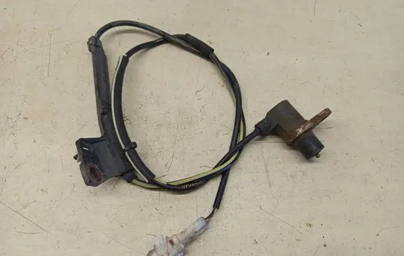 Toyota Avensis T250 ABS brake wheel speed sensor 0265006