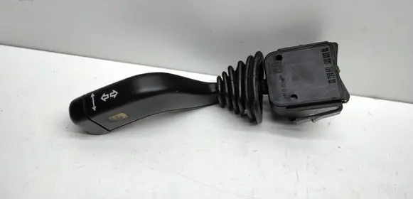 Opel Zafira A Indicator stalk 90560990