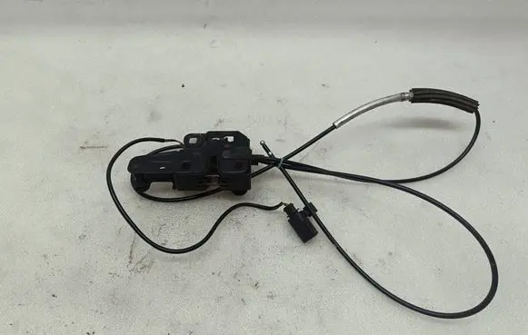 Audi A6 S6 C6 4F Engine bonnet/hood lock/catch 4F0823509A