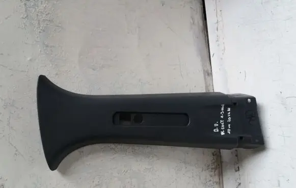 Mitsubishi Colt Seat belt trim 211A066ZZ 303911