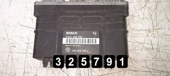 Volkswagen Golf III Engine control unit/module 0261200756