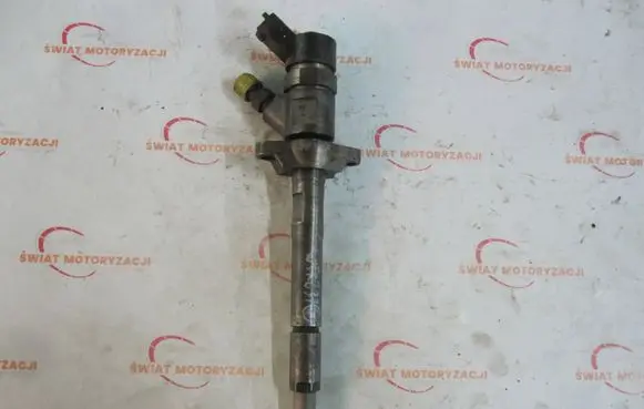 Peugeot 206 Fuel injector 0445110239