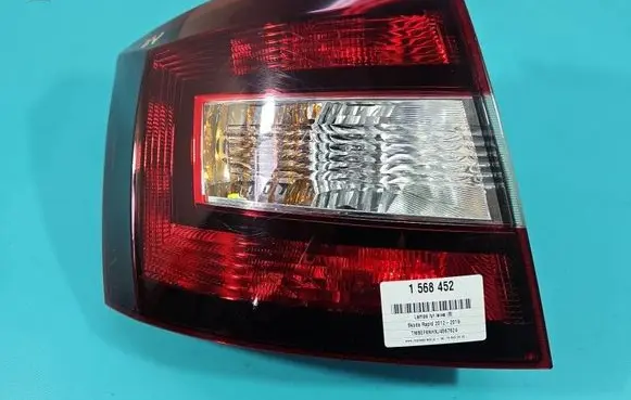 Skoda Rapid (NH) Rear/tail lights 5JJ945095A IMPRK1568452