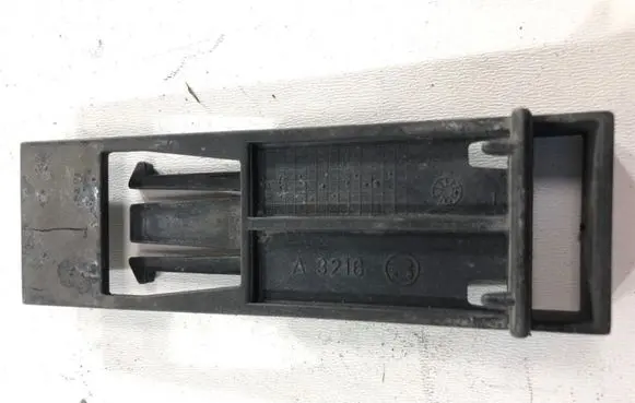 BMW 5 E60 E61 Radiator support slam panel bracket 778882403 7788824