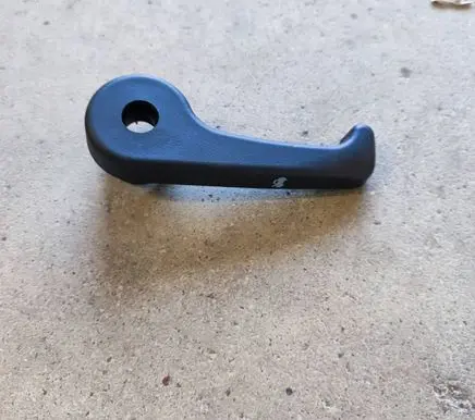 Hyundai Tucson TL Engine bonnet (hood) release handle 811812B000TRY