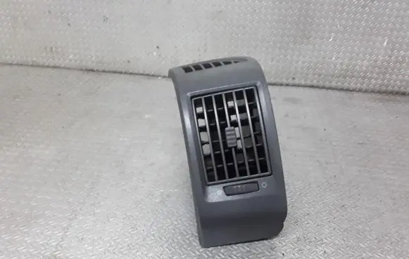 Fiat Ducato Dashboard side air vent grill/cover trim LS385817