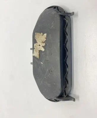 Headlight/headlamp dust cover