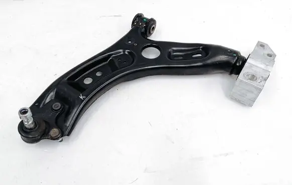 Volkswagen Tiguan Front lower control arm/wishbone