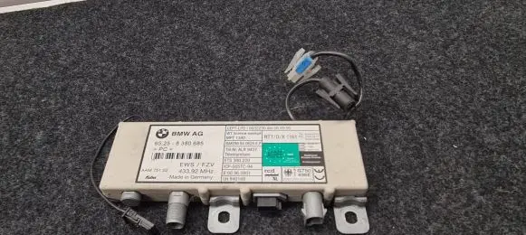 Antenna control unit