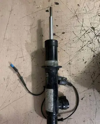 BMW X5 F15 Front shock absorber/damper 6875084