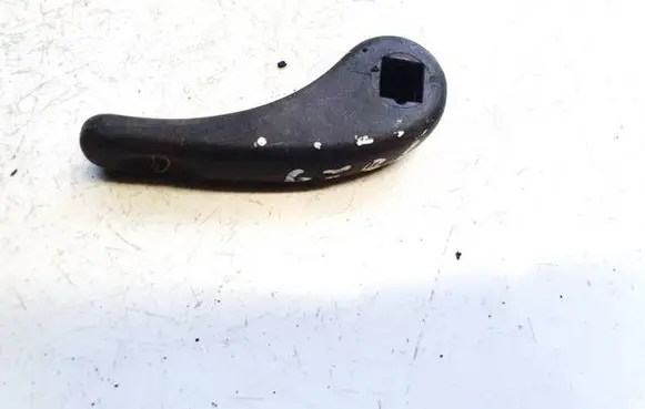 Renault Scenic I Engine bonnet (hood) release handle 834395csa