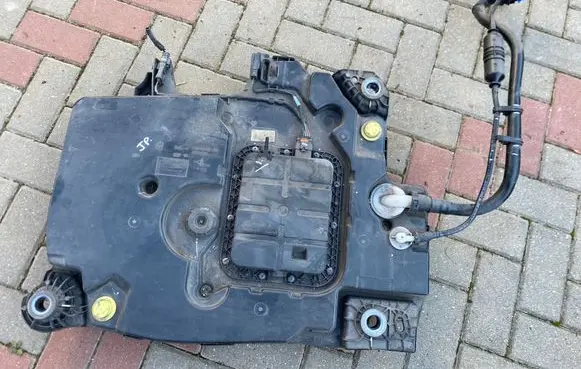 Peugeot 508 II AdBlue liquid reservoir P1005917 P1005914 P1005919