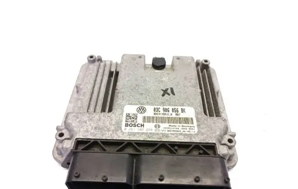 Volkswagen Touran I Engine control unit/module 03C906056BK 0261S02288 1039S14749