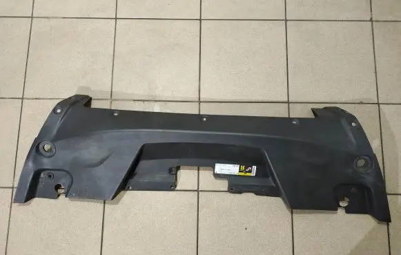Jeep Cherokee Radiator trim 68138372AG