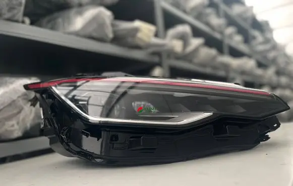 Volkswagen Golf VIII Headlight/headlamp 5H1941060G