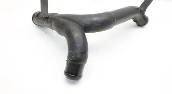 Maserati Quattroporte Engine coolant pipe/hose