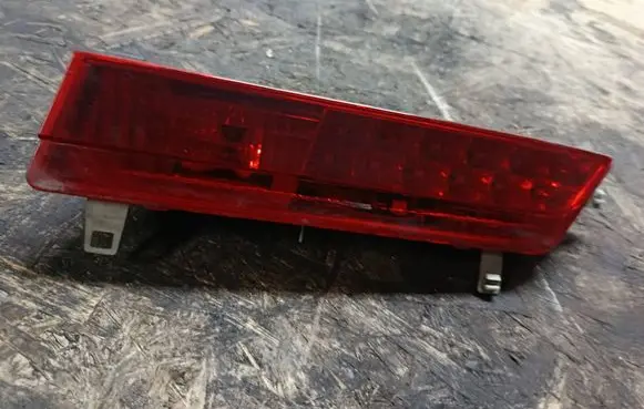 BMW 7 E65 E66 Tailgate rear/tail lights 8379690