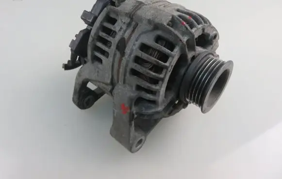Opel Agila A Generator/alternator 24437119 0124225018