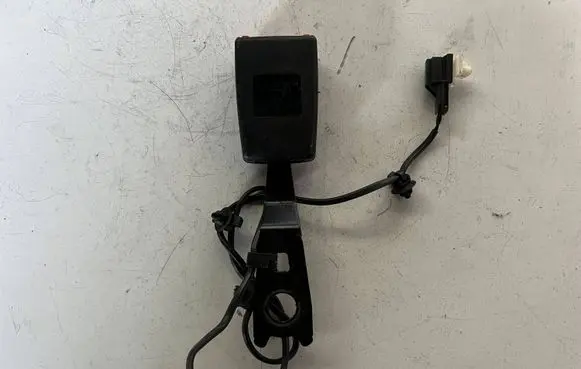Mitsubishi Colt Rear seatbelt A4548600405