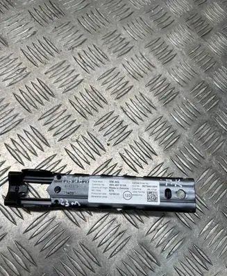 Volkswagen Tiguan Seat belt height adjuster 4M0857819A