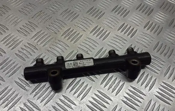 Peugeot 308 Fuel main line pipe 9804776780