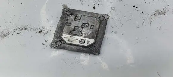 Land Rover Range Rover L322 Xenon control unit/module 1307329241 L322MY10POS 10EEG071377