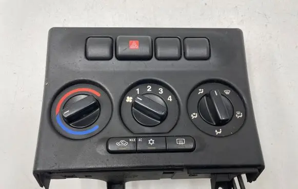 Opel Zafira A Climate control unit 90589777
