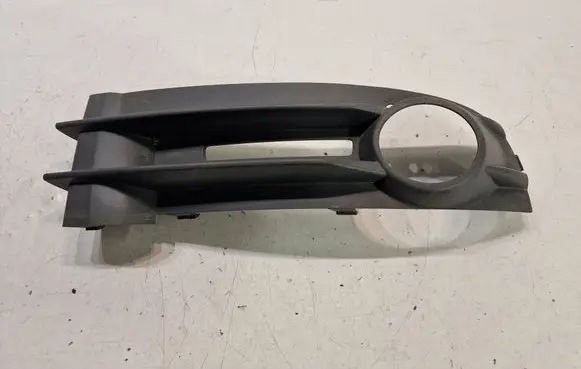 Volkswagen Caddy Front bumper lower grill 2K0853684A