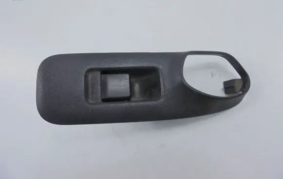 Nissan Primera Electric window control switch