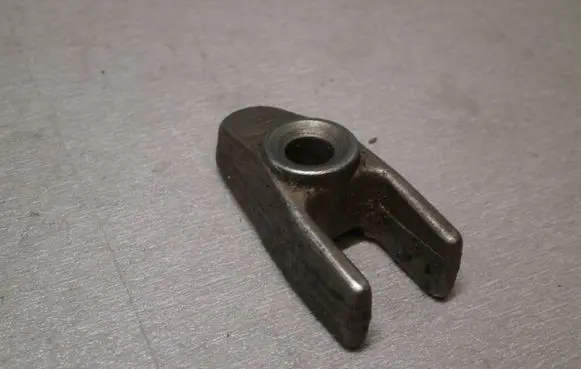 Mercedes-Benz ML W163 Fuel Injector clamp holder
